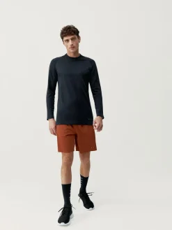 AGENCY01 Born Living Yoga Aral Long-Sleeved T-Shirt - Black