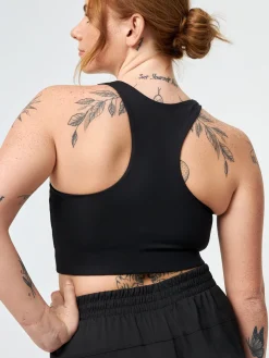 Clearance EASEDK01 Girlfriend Collective Dylan Crop Bra