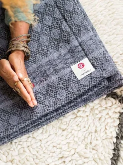 Discount MANDUK01 Manduka Cotton Blanket Thunder
