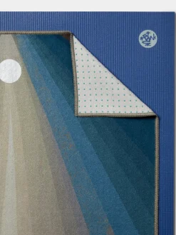MANDUK01 Manduka Yogitoes Yoga Mat Towel - Radiance