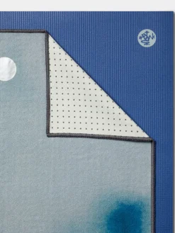 Outlet MANDUK01 Manduka Yogitoes Yoga Mat Towel - Aurora