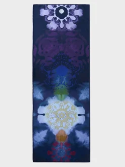 Clearance MANDUK01 Manduka Yogitoes Yoga Mat Towel - Chakra Residence