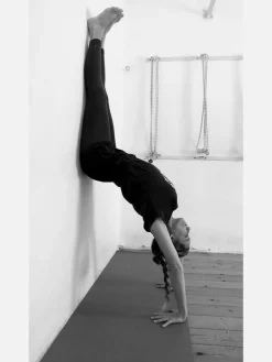 Outlet EYALSH01 Props for Yoga Volume 3: Inverted Asanas