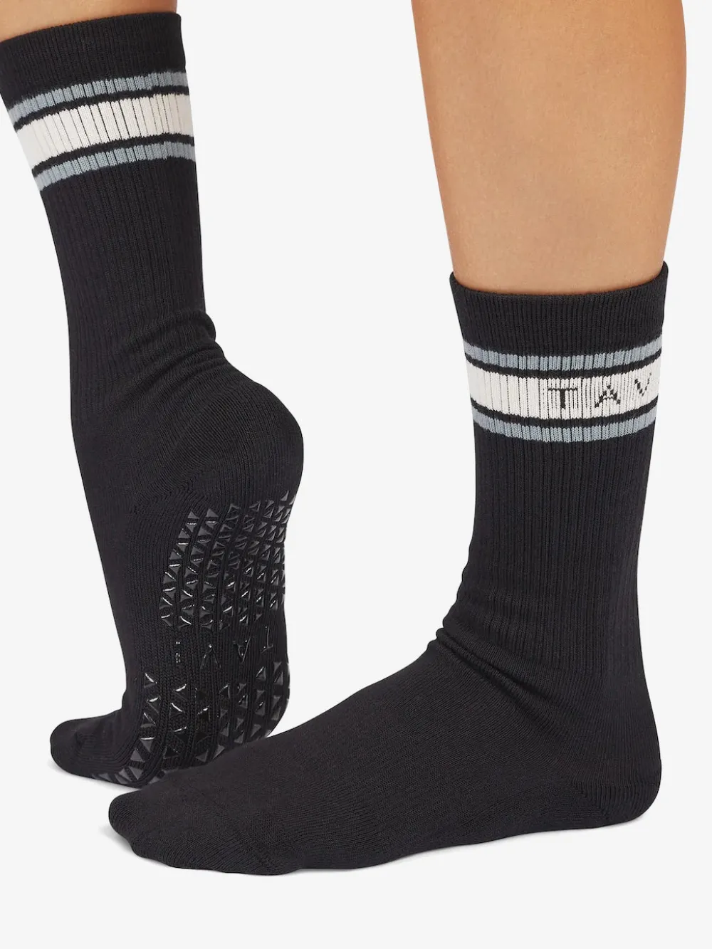 YOGAMA02 Tavi Noir Kai Grip Socks - Ebony Mirage Stripe