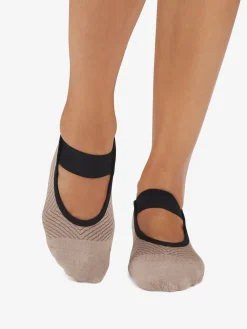 YOGAMA02 Tavi Noir Lola Grip Socks - Shitake Geo