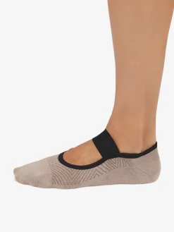 YOGAMA02 Tavi Noir Lola Grip Socks - Shitake Geo