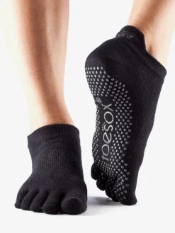 YOGAMA02 ToeSox Full Toe Low Rise Grip Socks - Black
