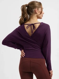 Discount URBANG01 Urban Goddess Ala Long Sleeve Yoga Top - Bloom