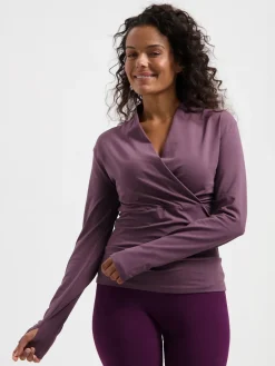 URBANG01 Urban Goddess Ishtar Long Sleeve Yoga Top - Berry