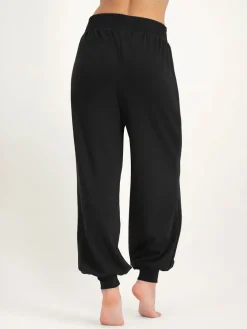 Clearance URBANG01 Urban Goddess Jaya Harem Yoga Pants - Onyx Black
