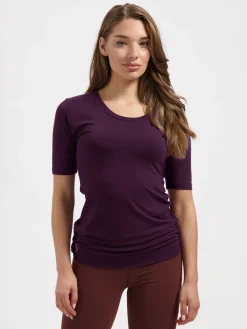 Best URBANG01 Urban Goddess Kami Yoga Tee - Bloom