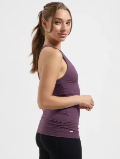 Clearance URBANG01 Urban Goddess Lyrais Yoga Tank - Berry