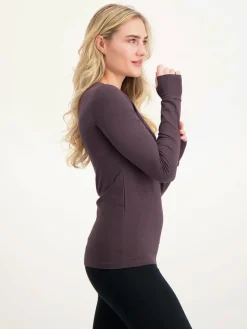 Best URBANG01 Urban Goddess Namaste Long Sleeve Yoga Top - Berry
