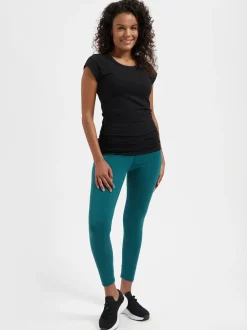 URBANG01 Urban Goddess Zefira Yoga Tee - Onyx Black