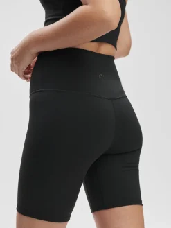VARLEY01 Varley Freesoft High Rise Short 7 - Black