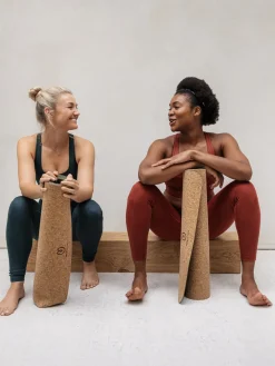 DIVER01 Yogamatters Eco Cork Yoga Mat - Green - Box of 6